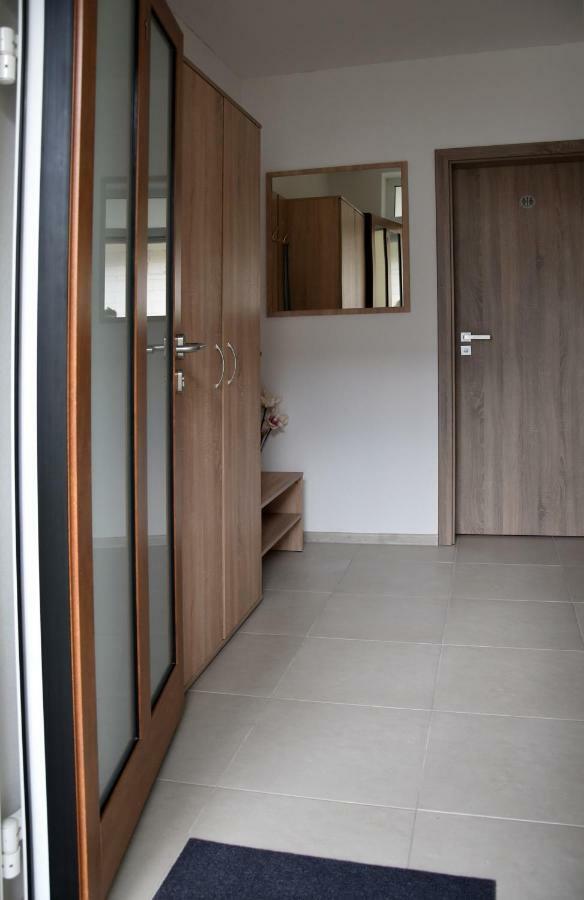 Elemir Apartment Bešeňová Екстериор снимка