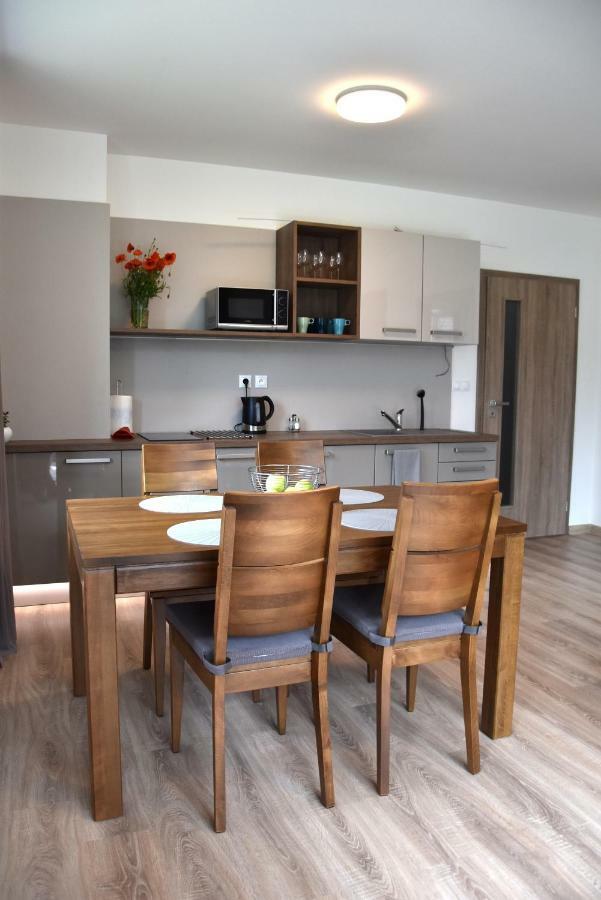 Elemir Apartment Bešeňová Екстериор снимка