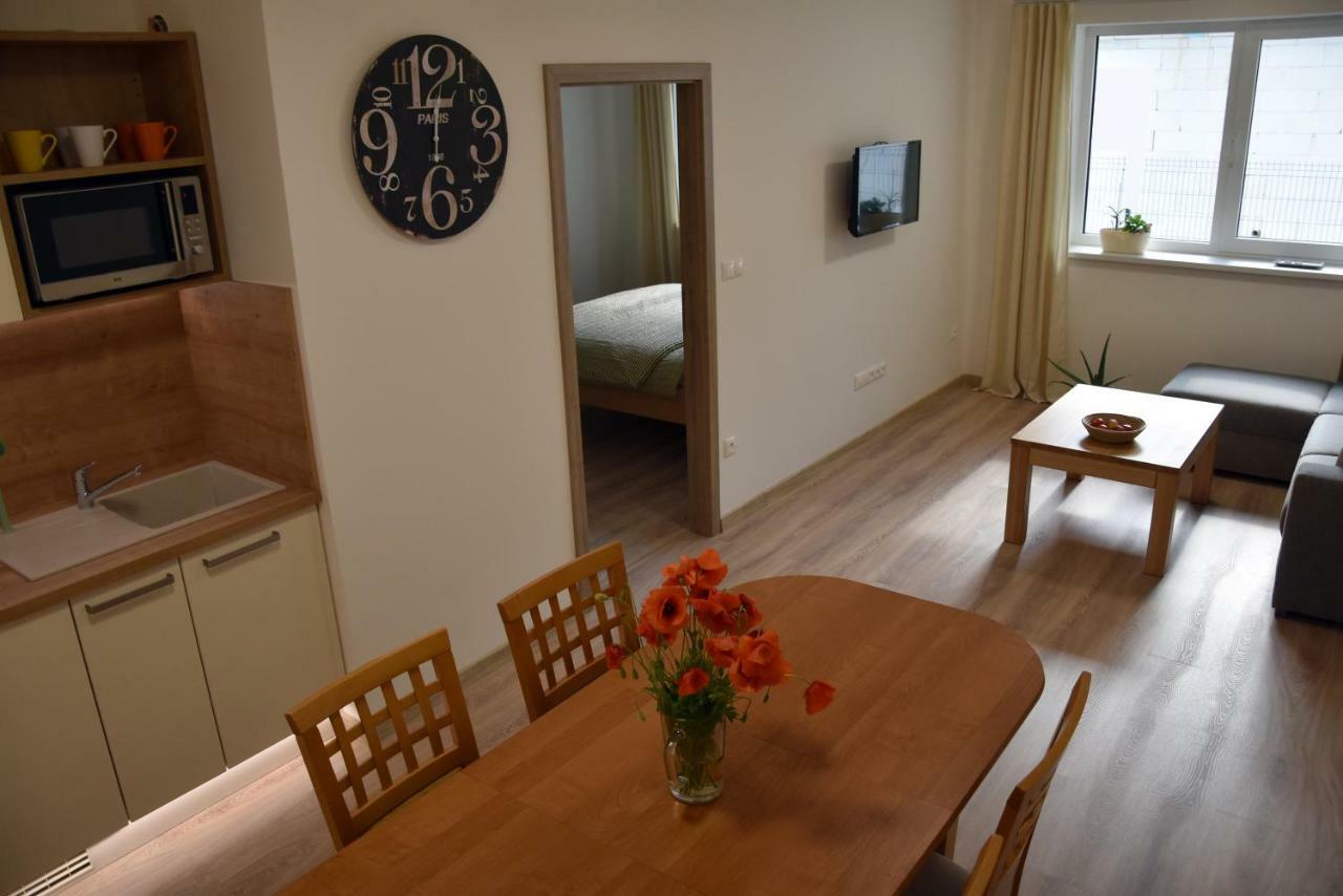 Elemir Apartment Bešeňová Екстериор снимка
